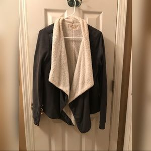 *SOLD* Cardigan sweater